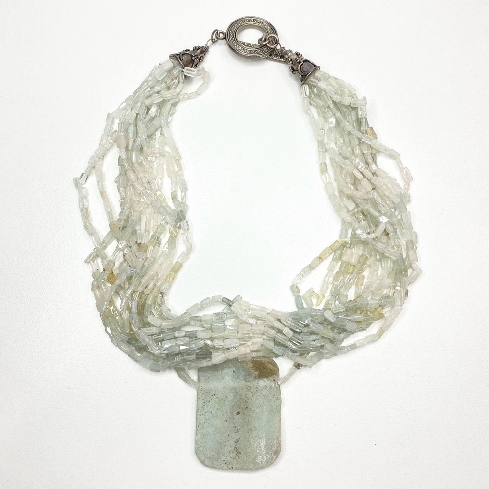 Vintage Pale Green Multi-Strand Beaded Necklace with Rectangular Pendant - Picture 12 of 15